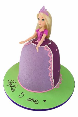 Gâteau poupée Barbie Raiponce