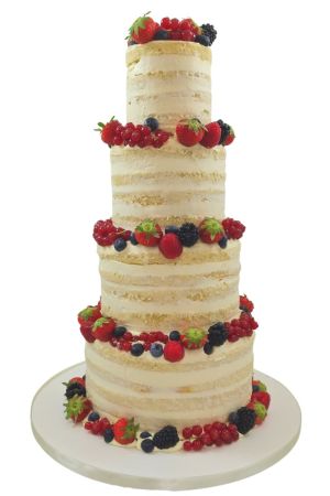 Naked cake avec des fruits rouge