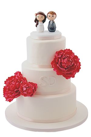 Gâteau de mariage fleuri de pivoines